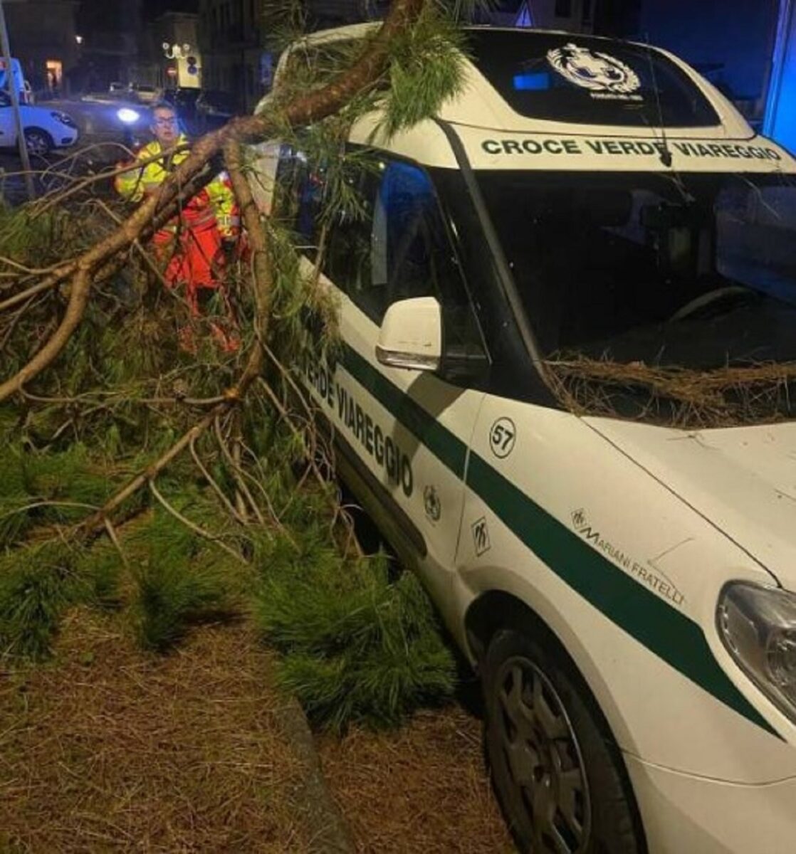 maltempo viareggio 22 novembre 2024