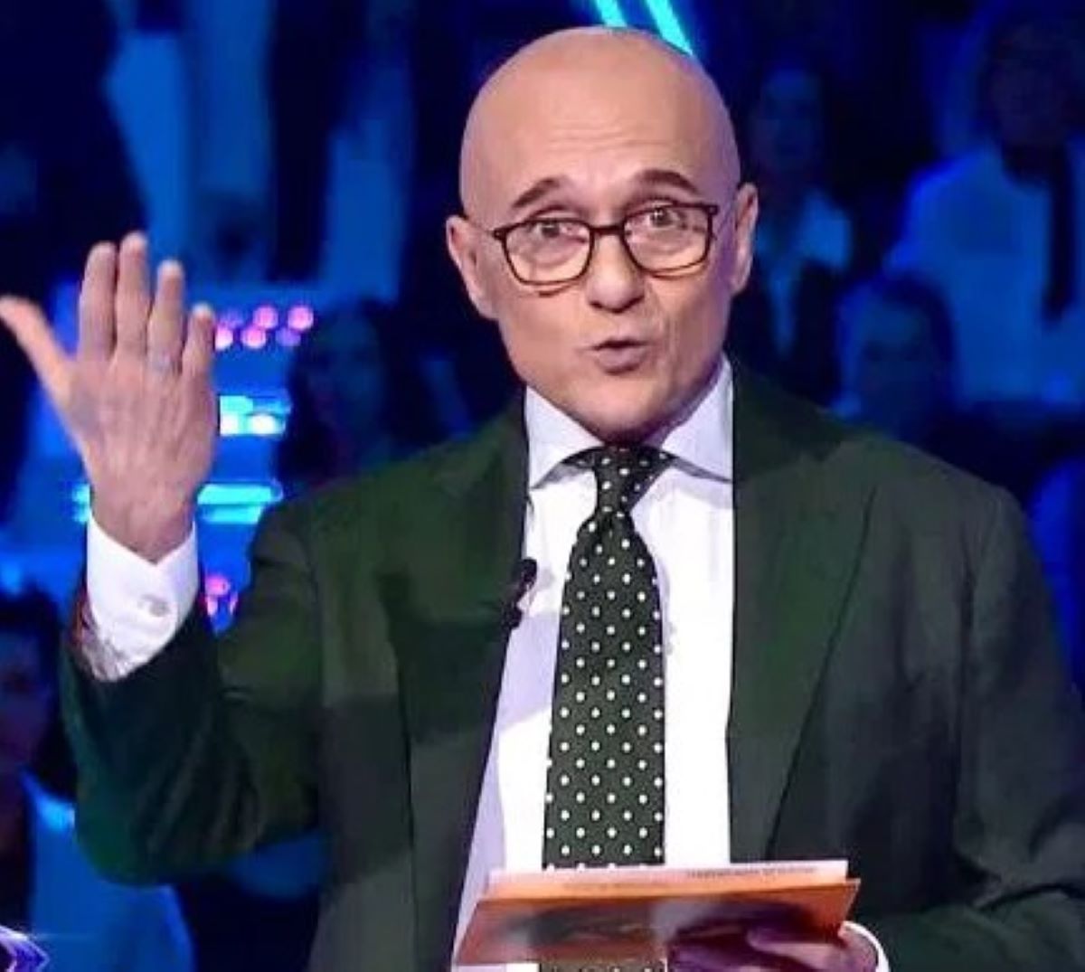 Grande Fratello Alfonso Signorini contro Zeudi 