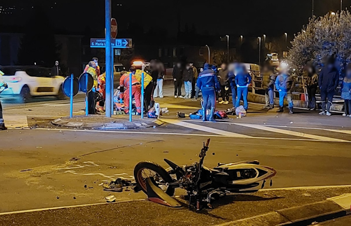 Morto Lorenzo Grignani, 16enne coinvolto nell’incidente in moto a Olginate
