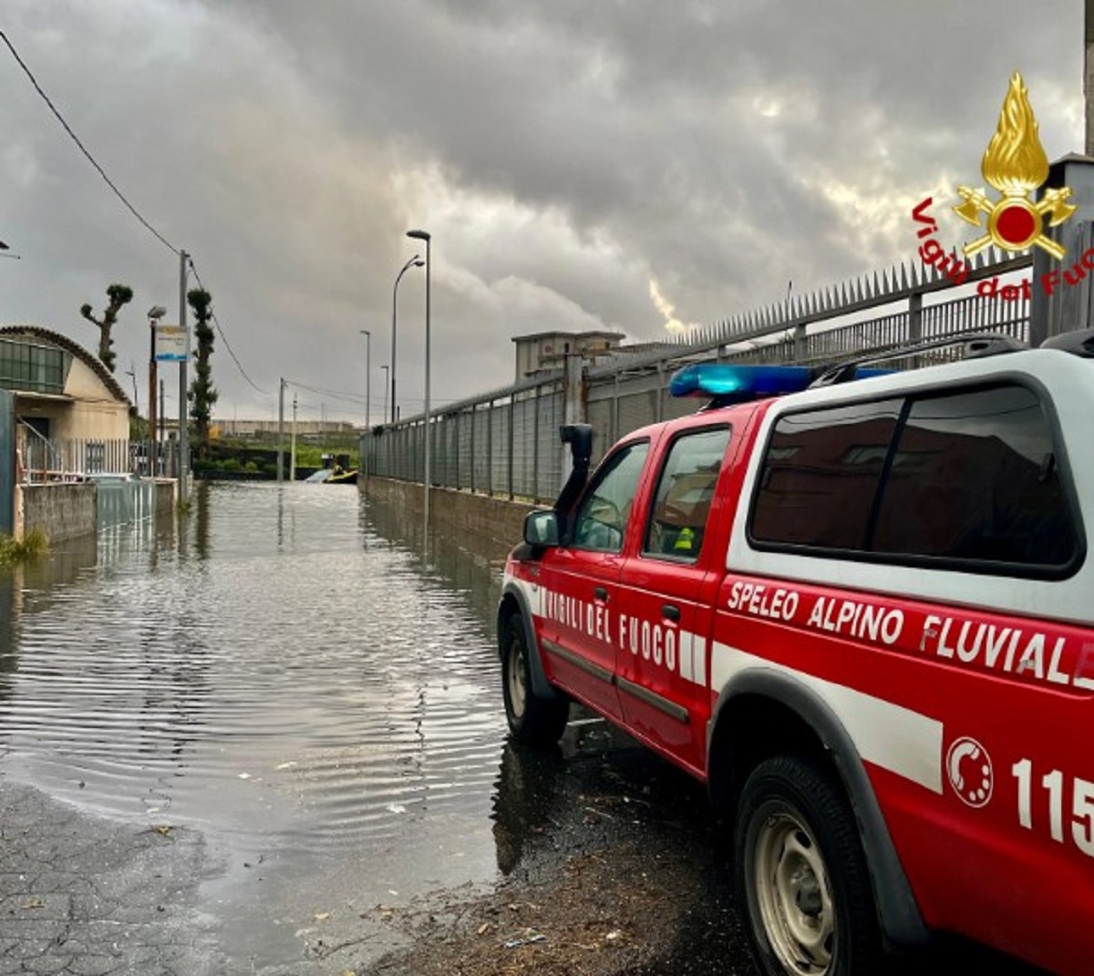 maltempo catanese allagamenti e danni 