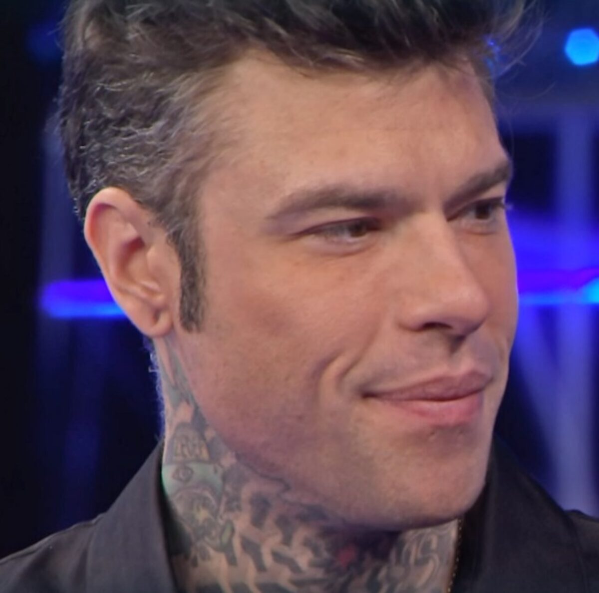 “Fedez si ritira da Sanremo”. Il rumor corre, nessuna conferma