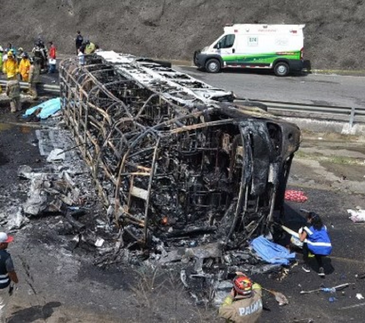 Messico incidente bus 41 morti