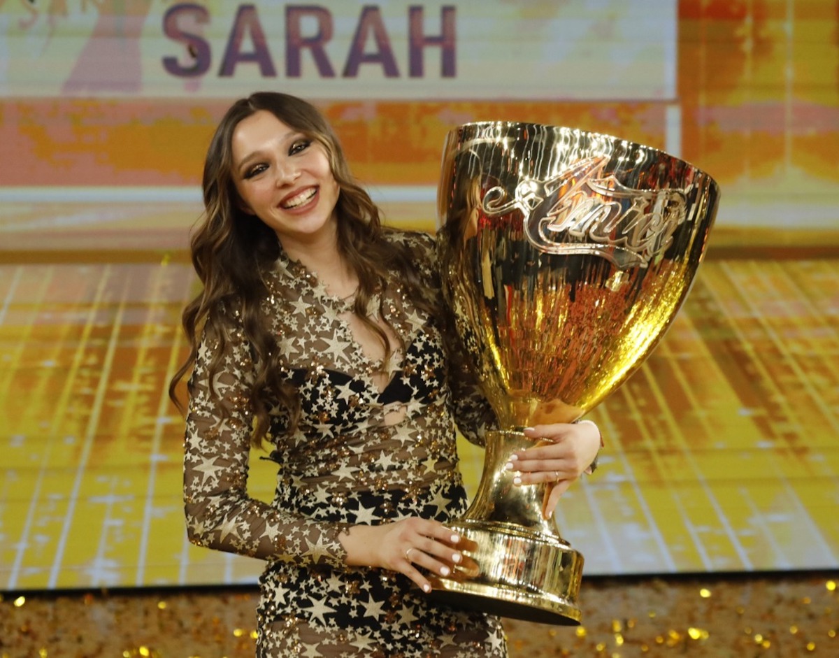 Chi è Sarah Toscano cantante sanremo 2025 età altezza peso stile musicale vita privata fidanzato
